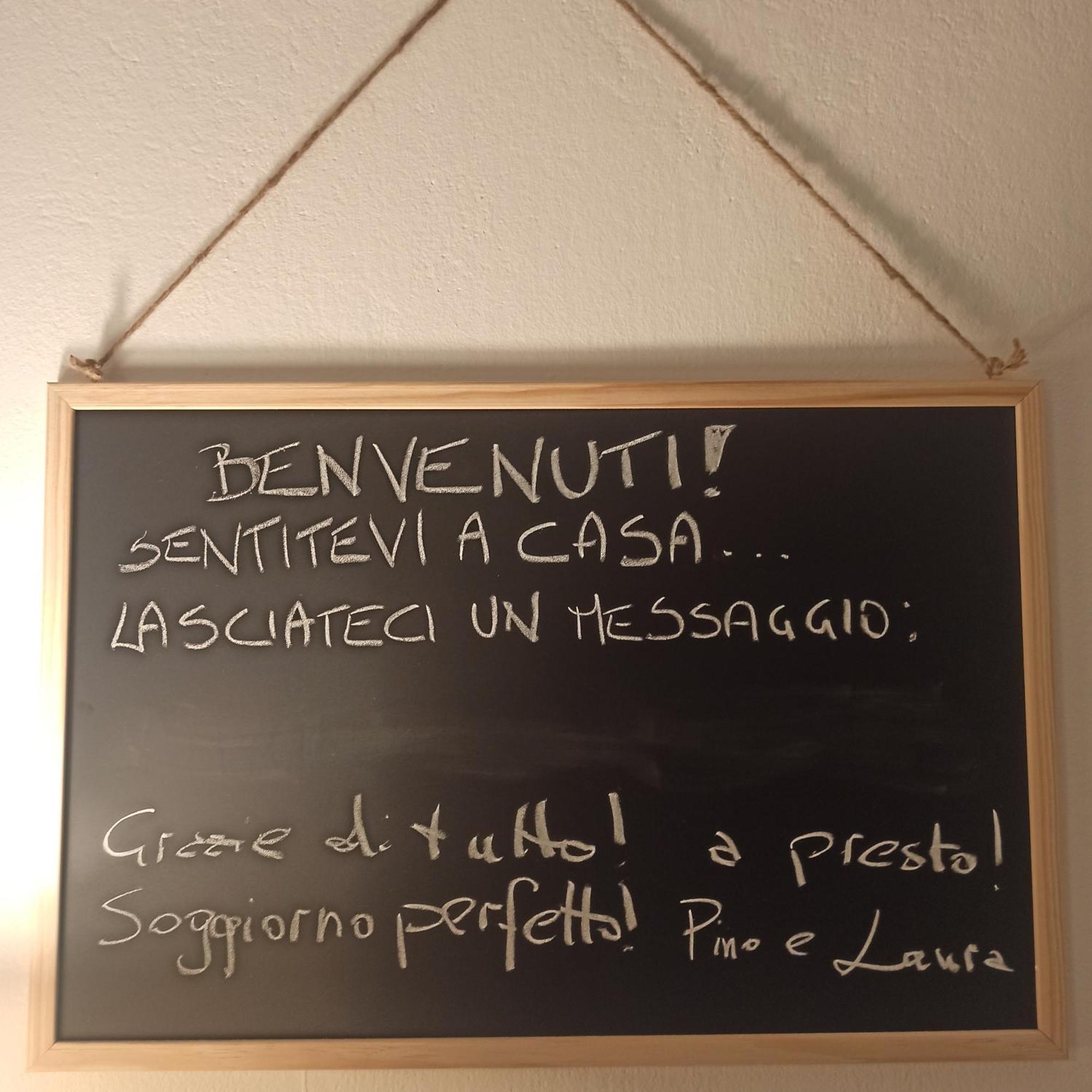 Florence Castle Apartment 2 Bedrooms, 2 Bathrooms Extérieur photo